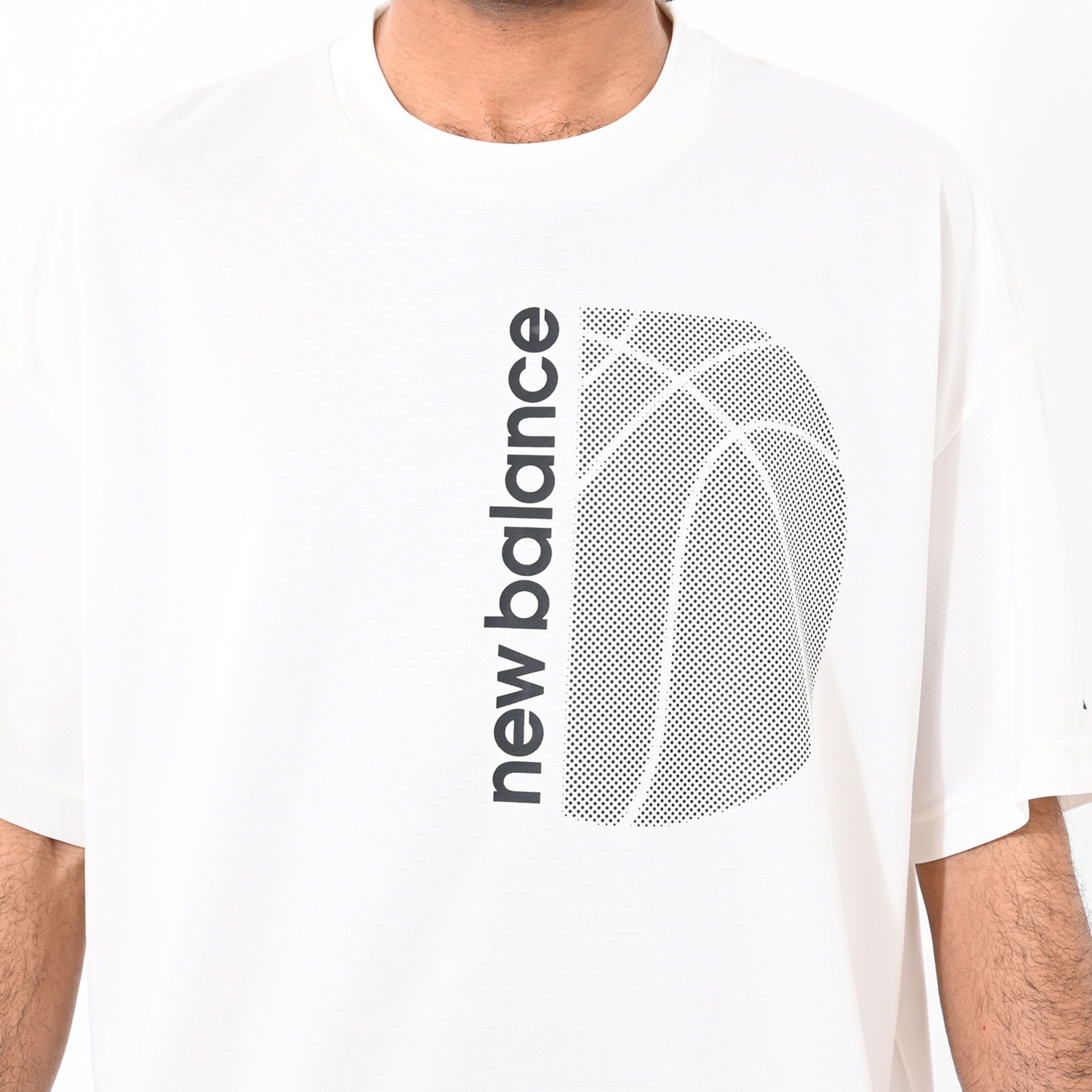 グラフィックショートスリーブTシャツ