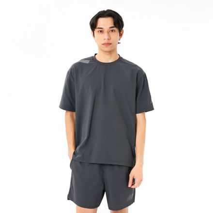 Black Out Premier Edition Woven Short Sleeve Top