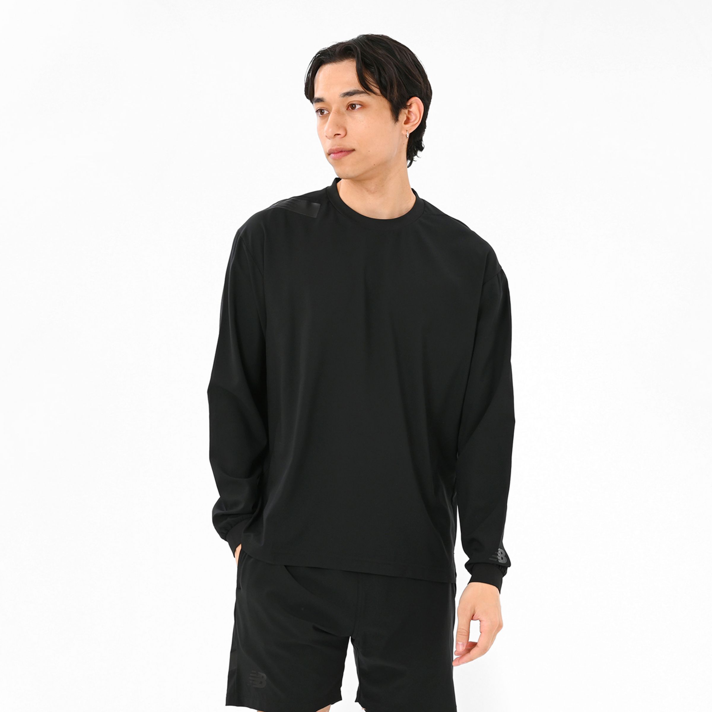 Black Out Premier EditionテクニカルウーブンロングスリーブTシャツ