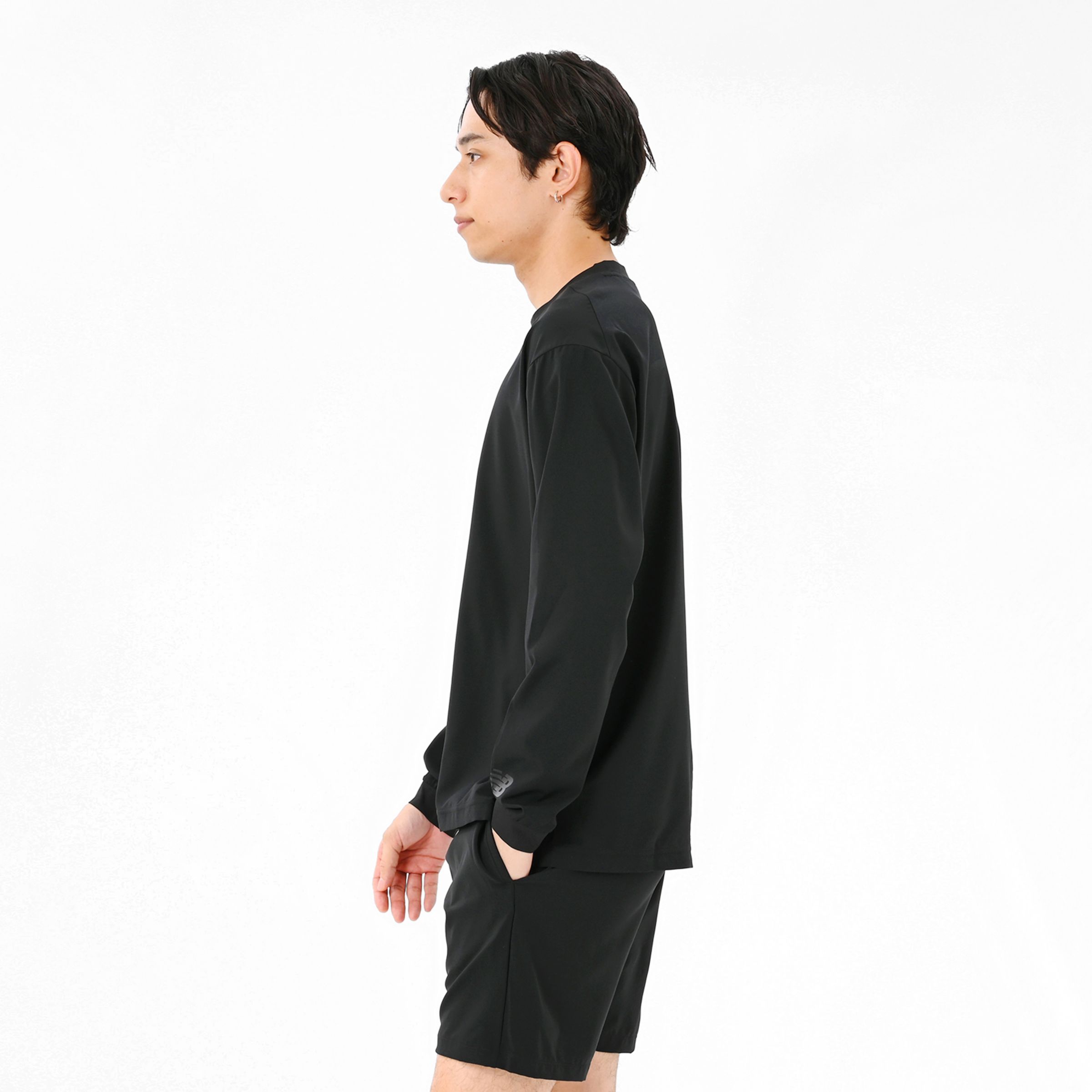 Black Out Premier EditionテクニカルウーブンロングスリーブTシャツ