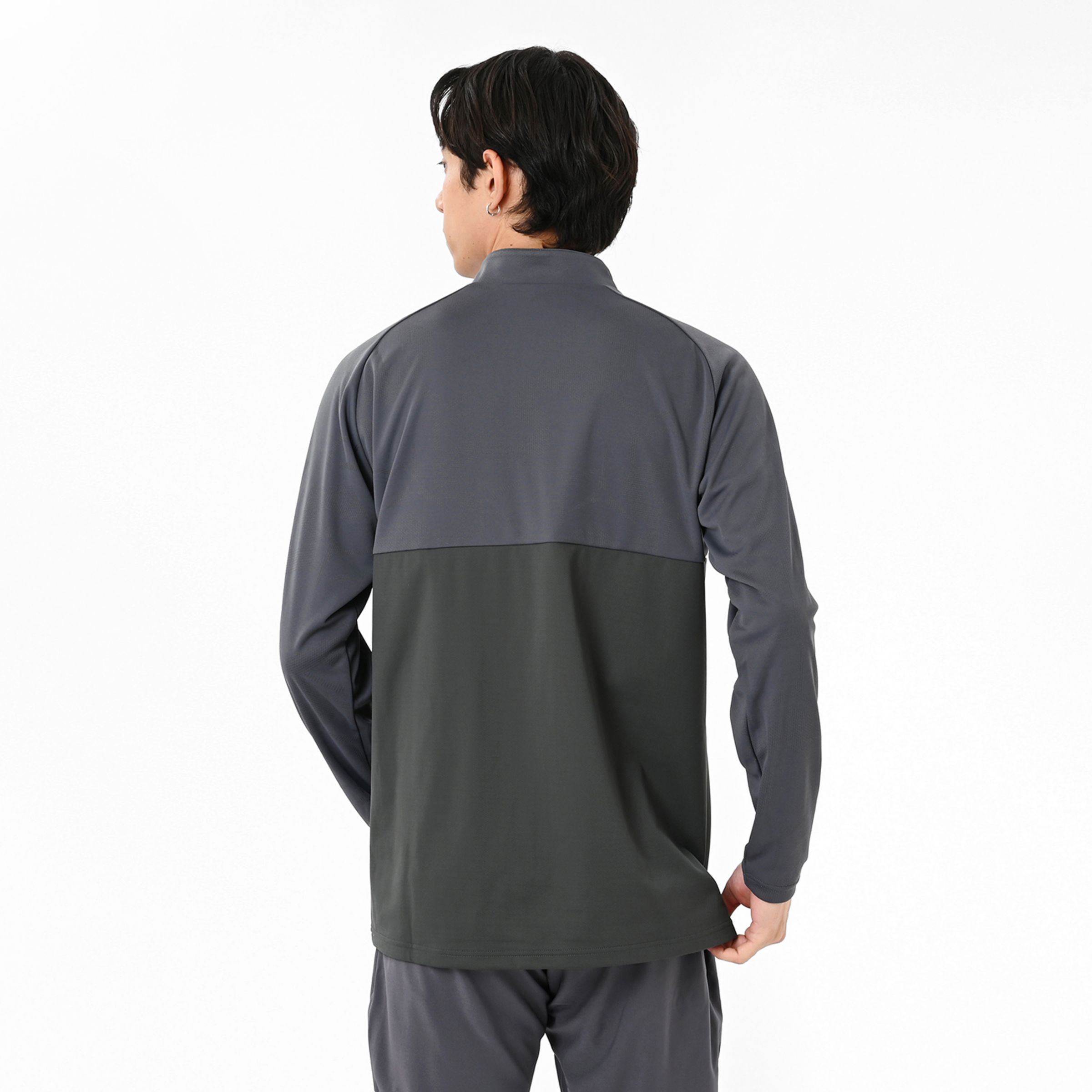 Black Out ジャガードトラックニットハーフジップトップ