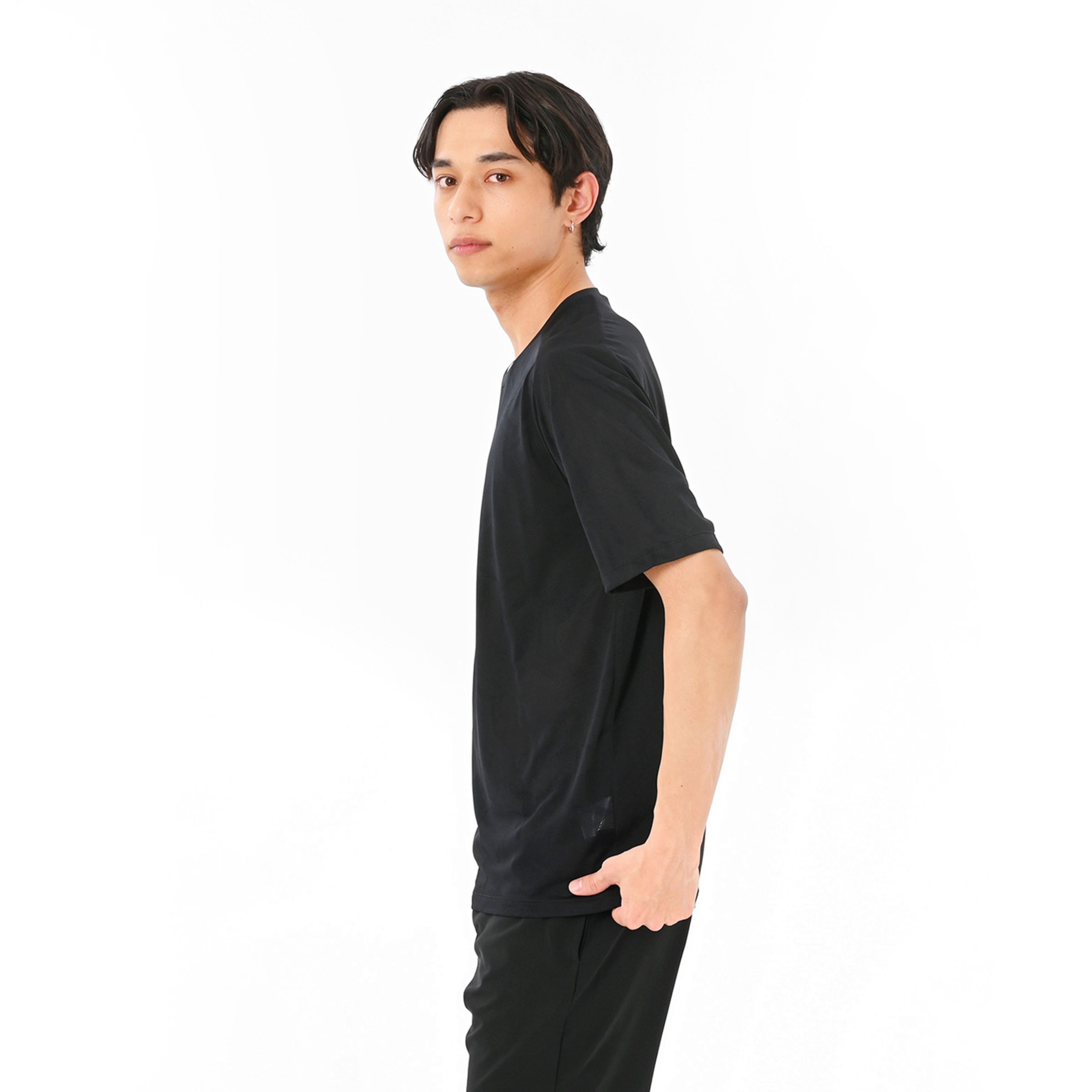 Black Out ジャガードメッシュニットショートスリーブTシャツ