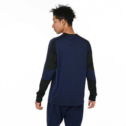 Black Out ロングスリーブシャツ