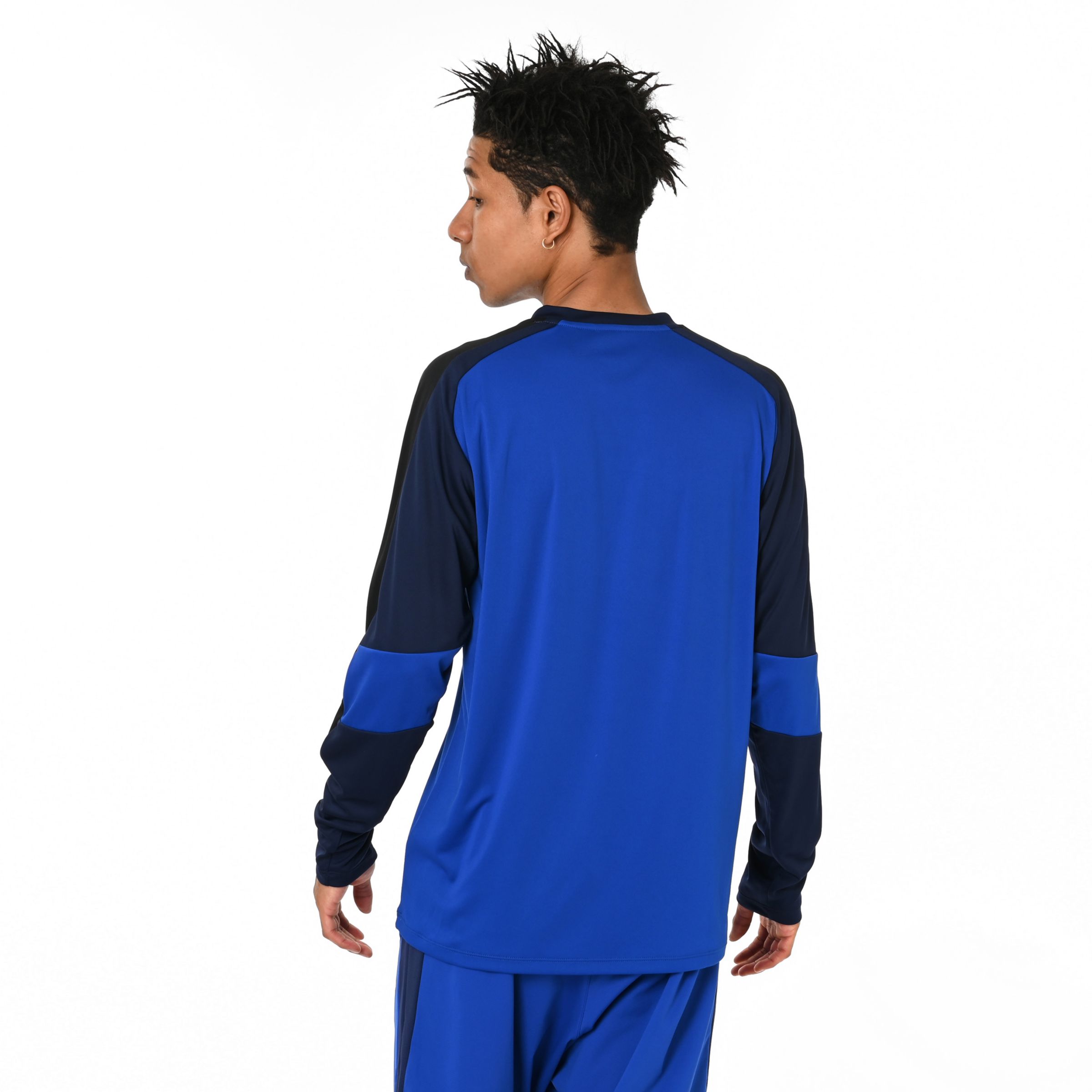 Black Out ロングスリーブシャツ