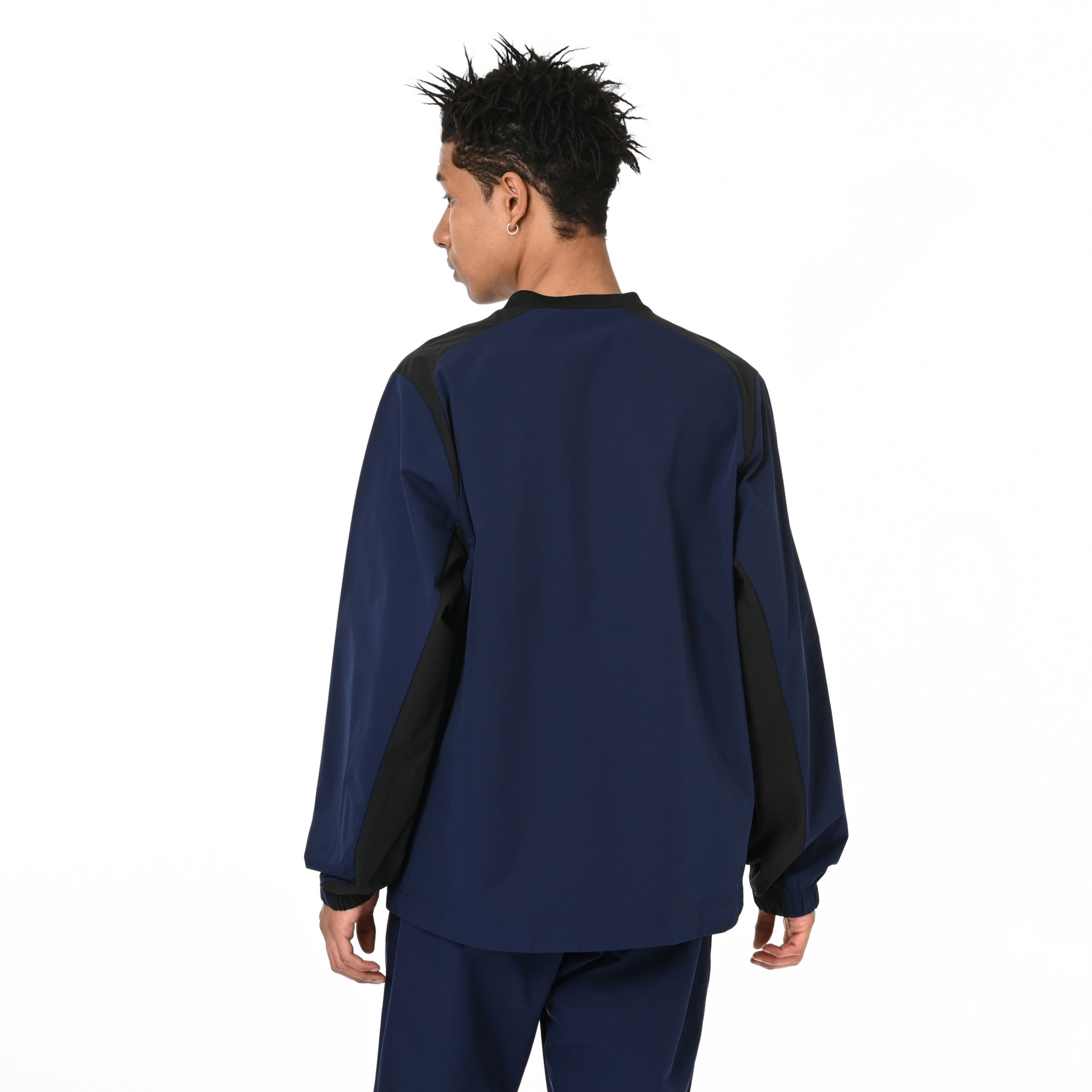 Black Out ストレッチウーブントップ