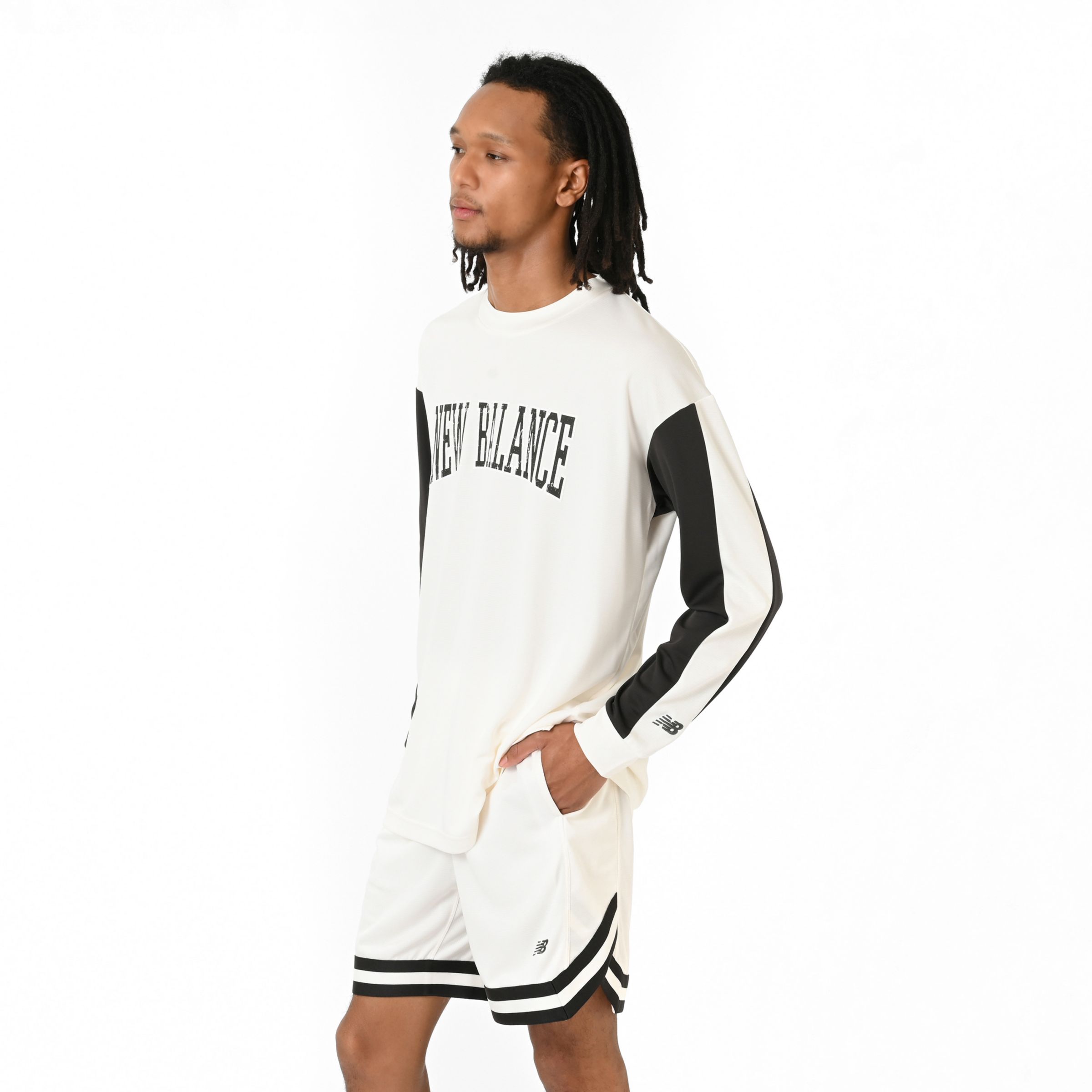 グラフィックロングスリーブシャツ