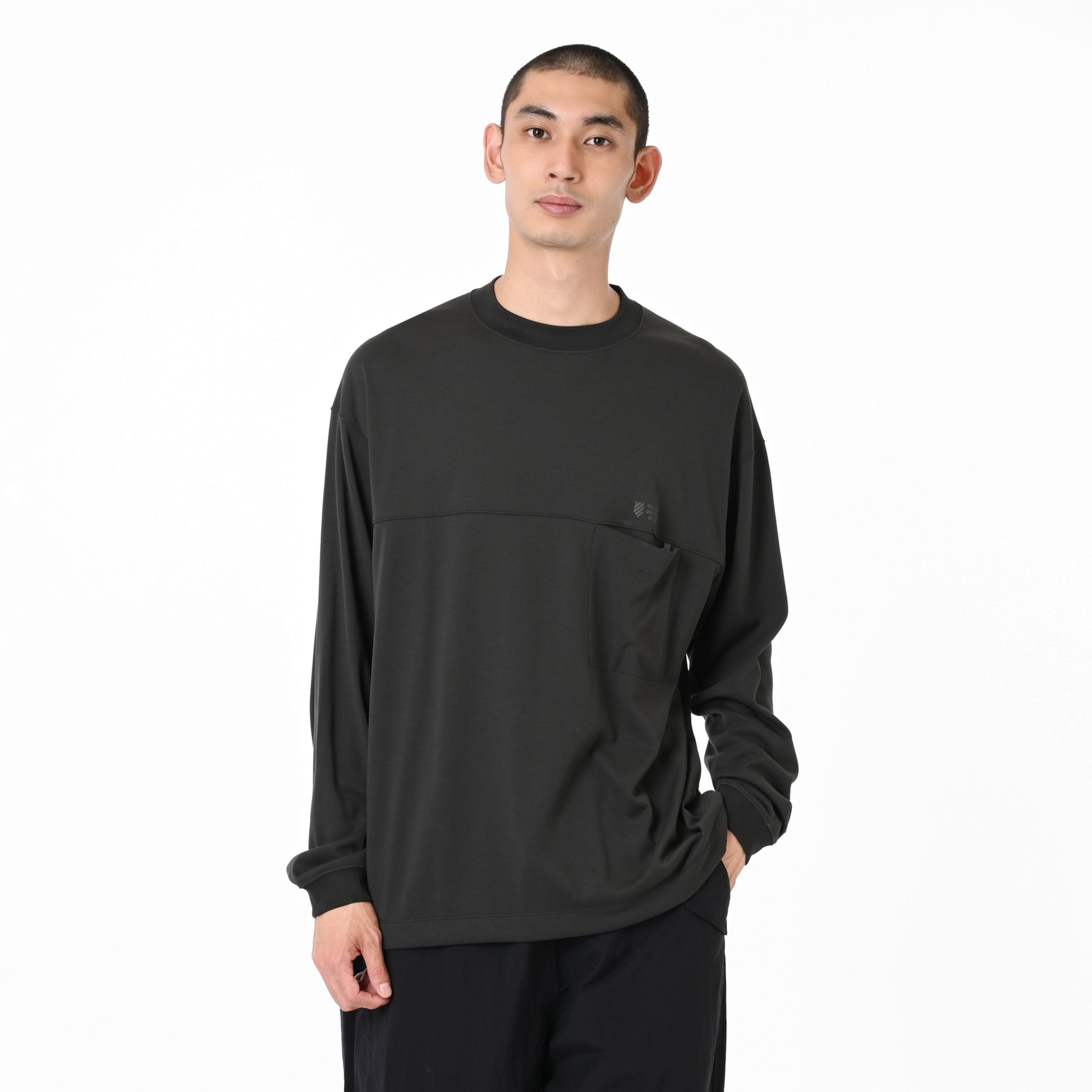 ベーシックロングスリーブTシャツ