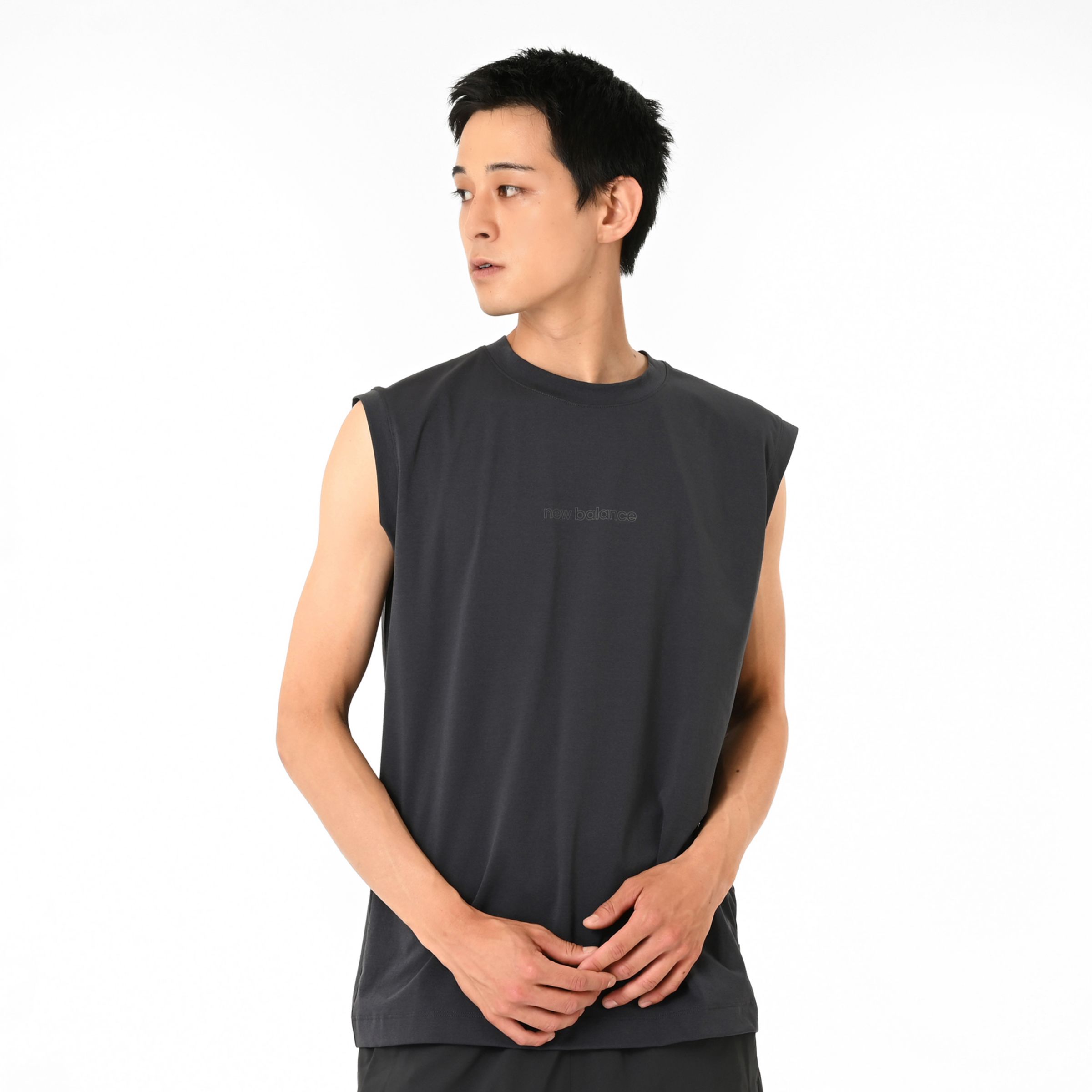 ファンクショナルリラックスフィットスリーブレスシャツ