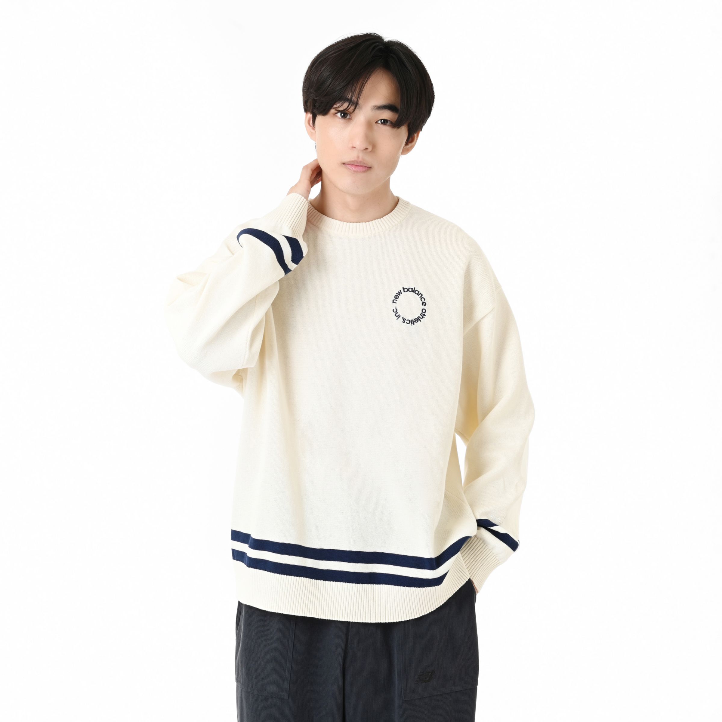 ラインニットプルオーバー