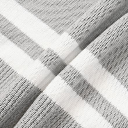 ラインニットプルオーバー