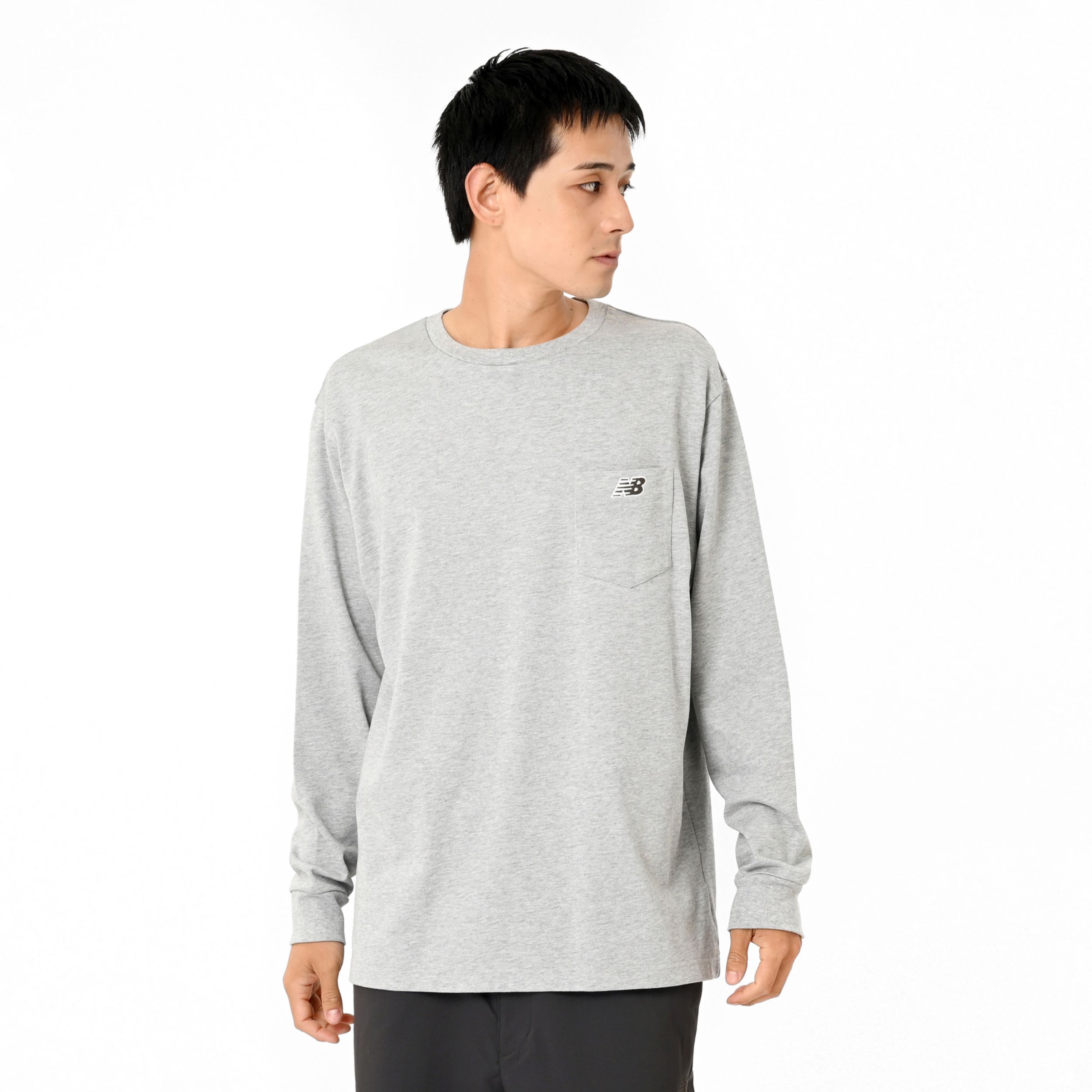 NB刺繍ポケットロングスリーブTシャツ