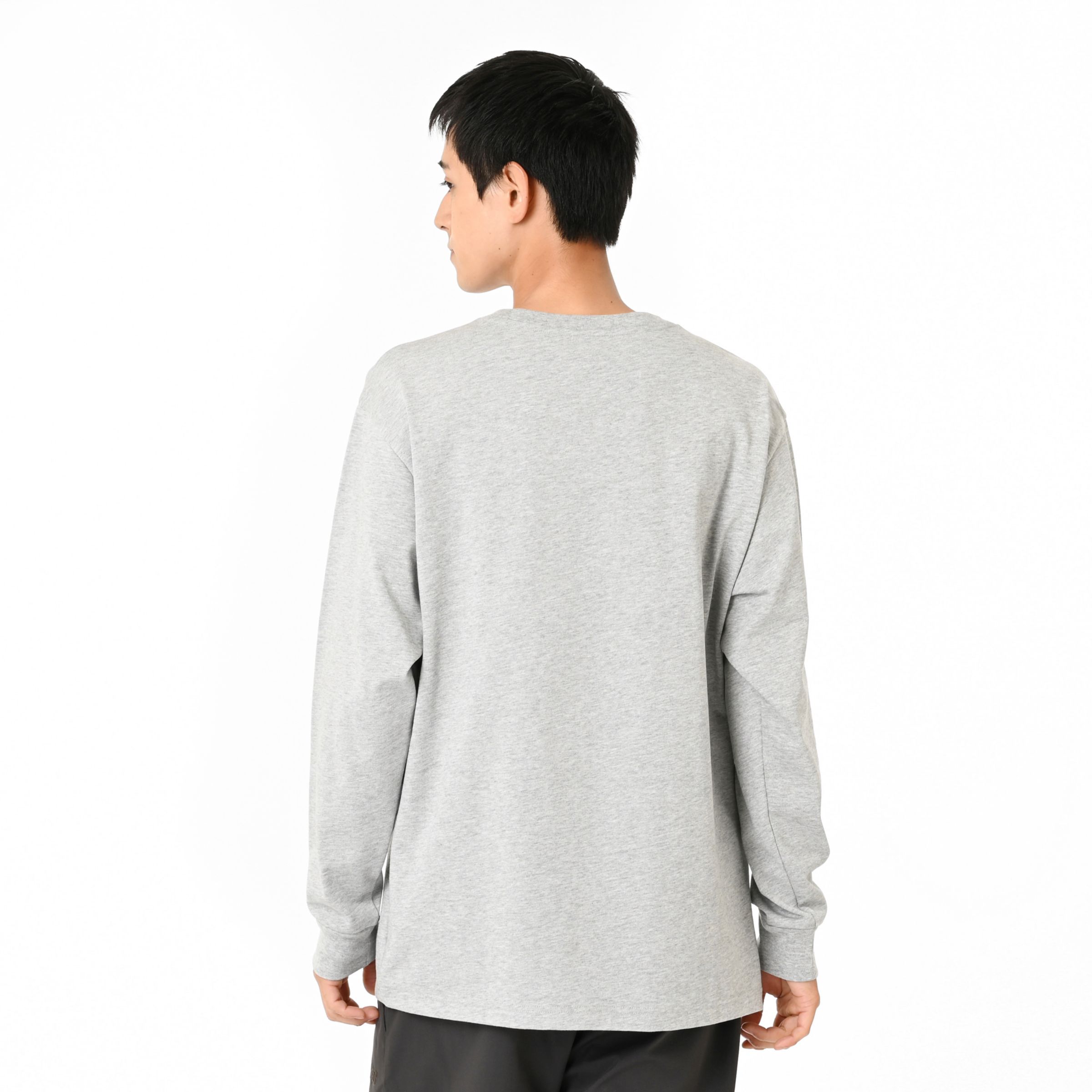 NB刺繍ポケットロングスリーブTシャツ