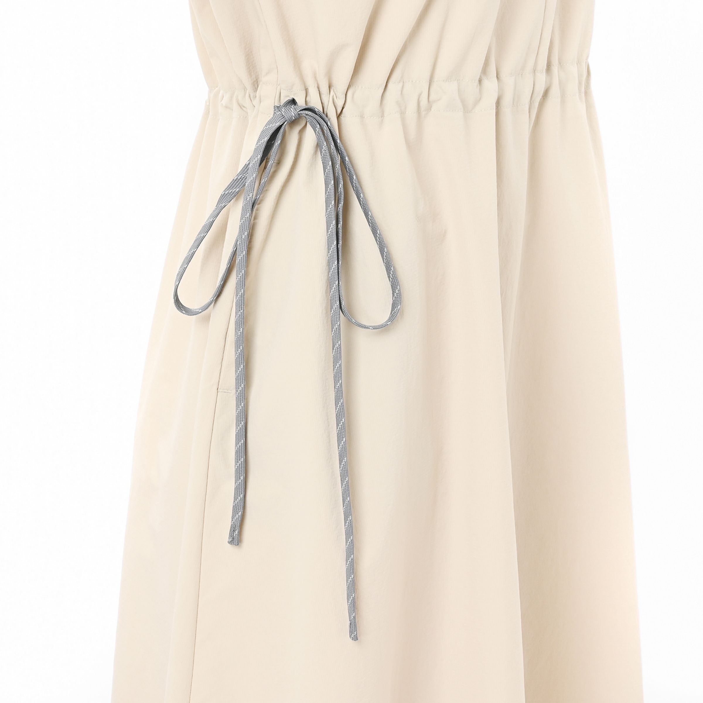 ハーフスリーブソフトシェルドレス