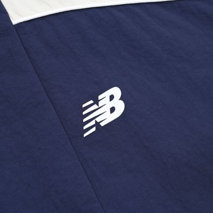 ウィンドブレイカージャケット