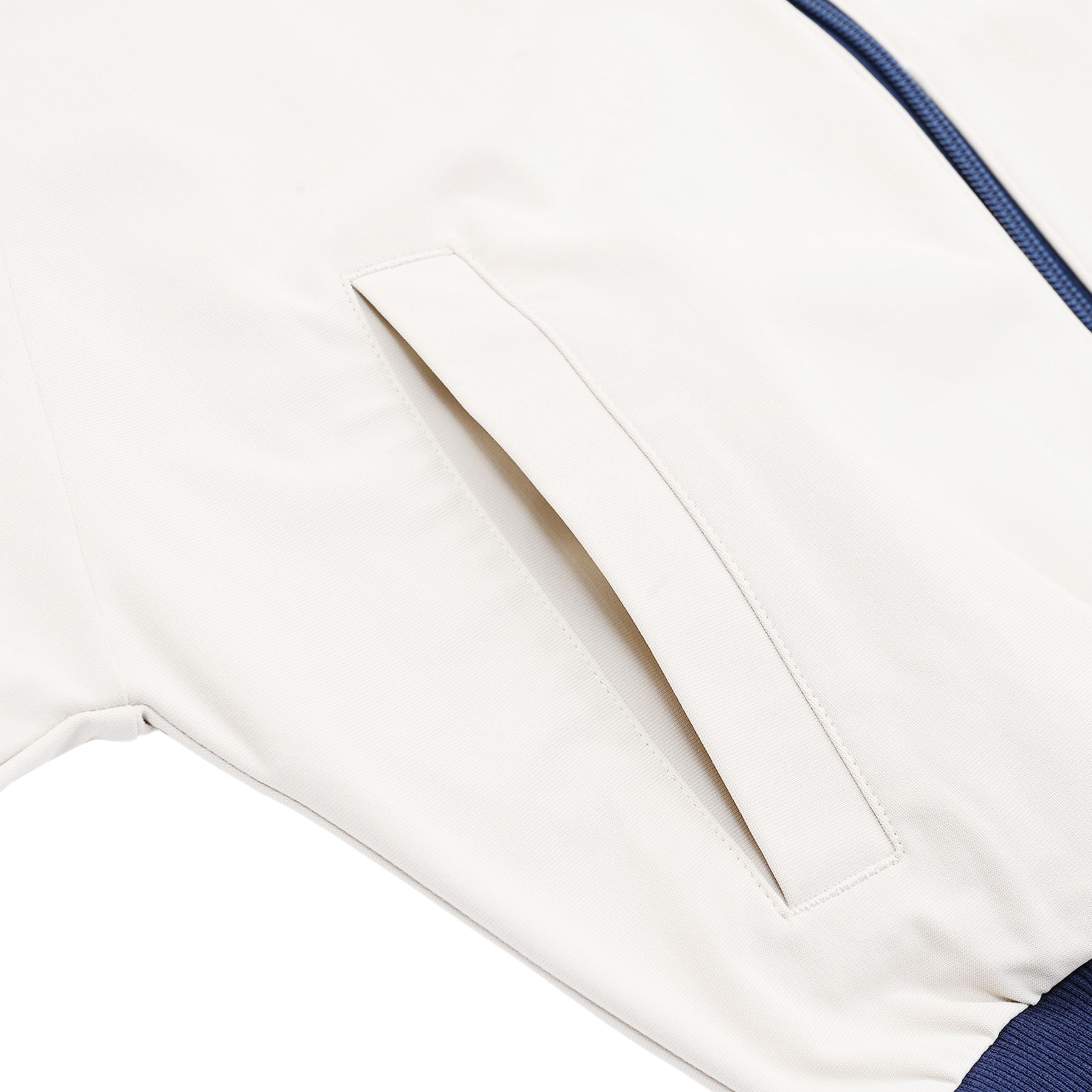 ニットジャケット