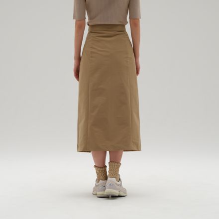 MET24 Straight Pleats 裙裝