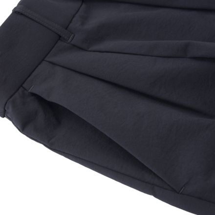 MET24 Tuck Slim Tapered Pants