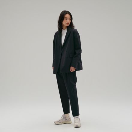 MET24 Tuck Slim Tapered Pants