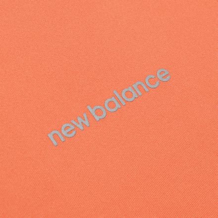 パフォーマンスカードボードフーディー