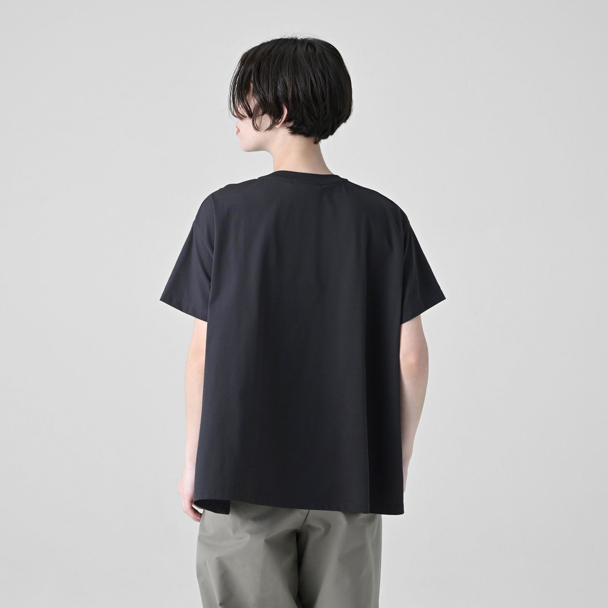 MET24 A 字型圓領上衣