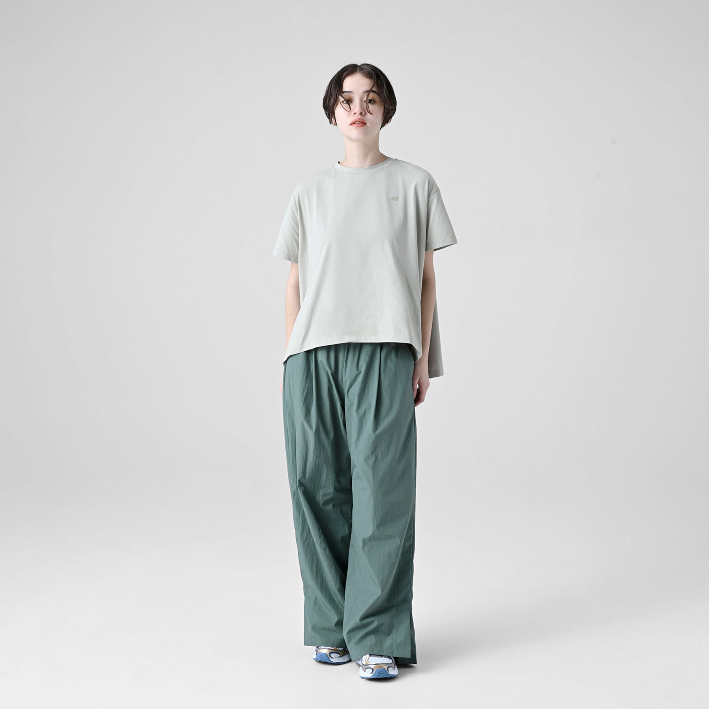 MET24 A 字型圓領上衣