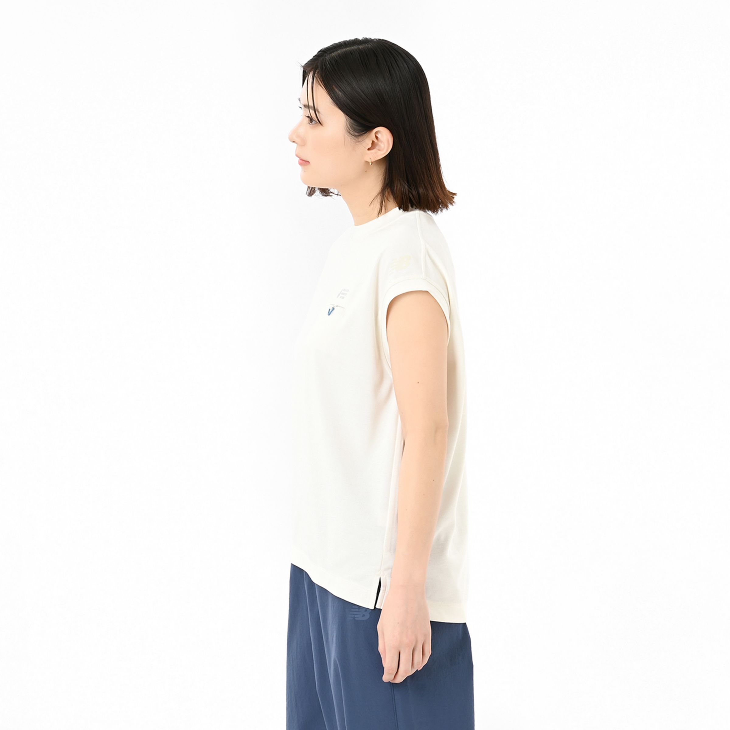 フレンチスリーブクループルオーバー