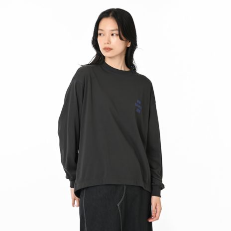 クロップドロングスリーブTシャツ