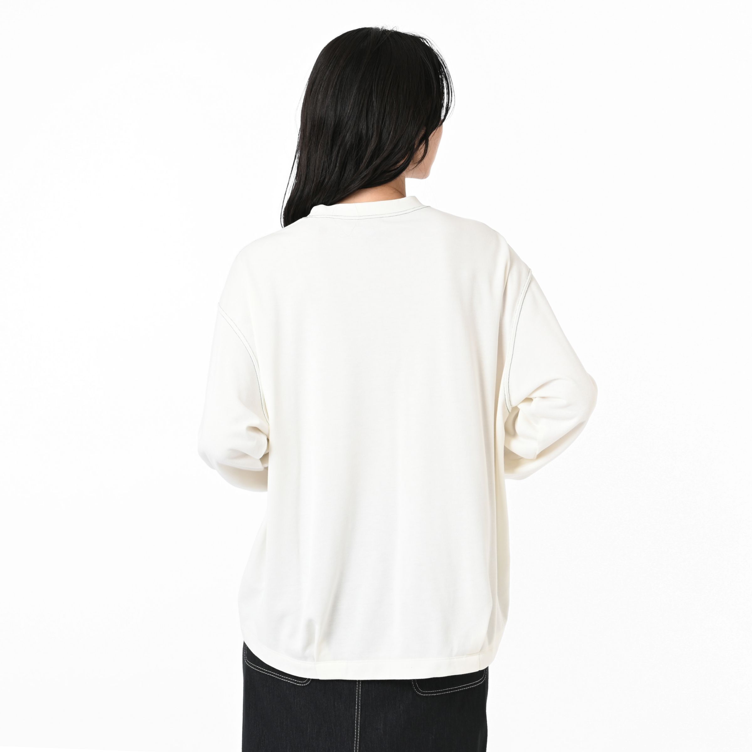 クロップドロングスリーブTシャツ