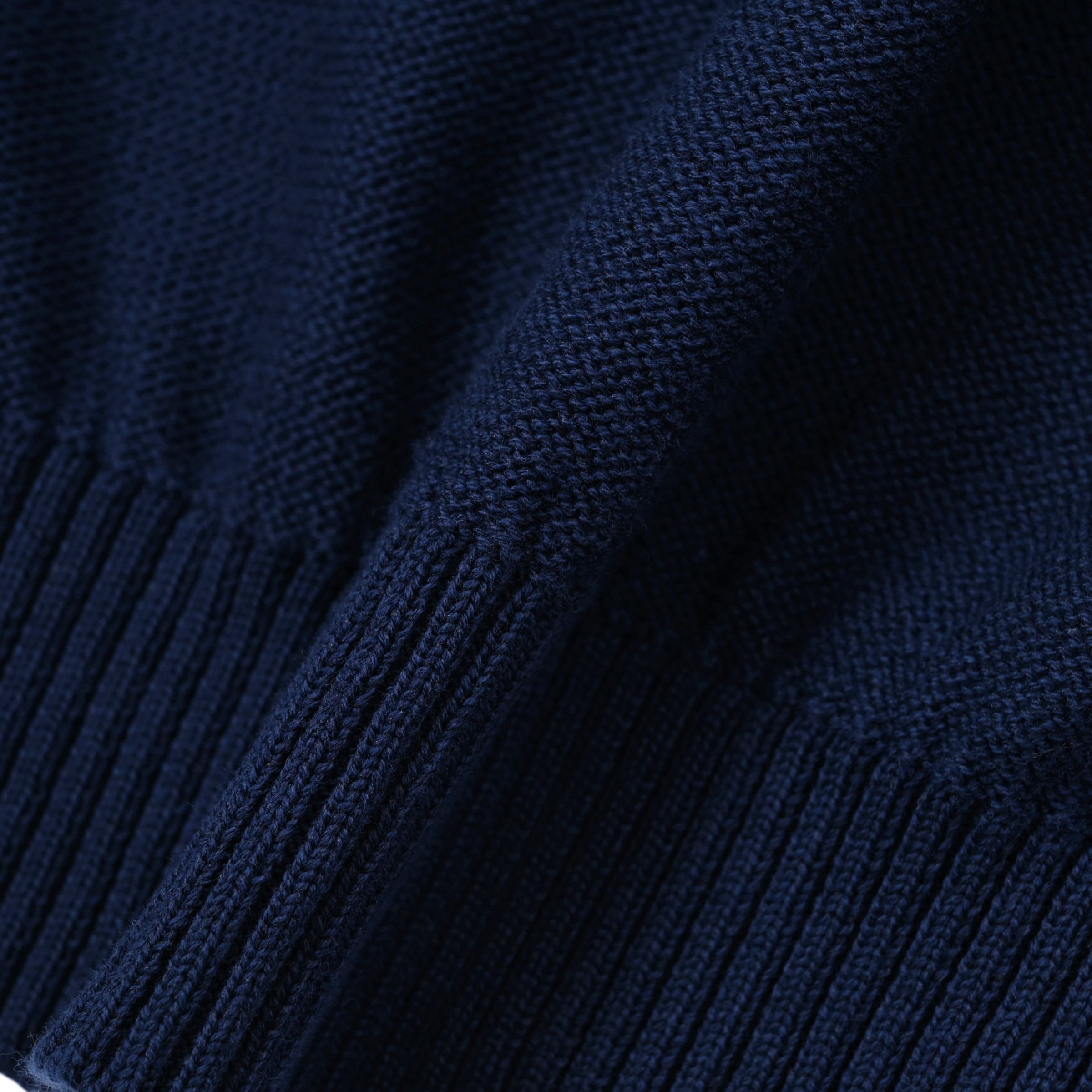 ラインニットプルオーバー