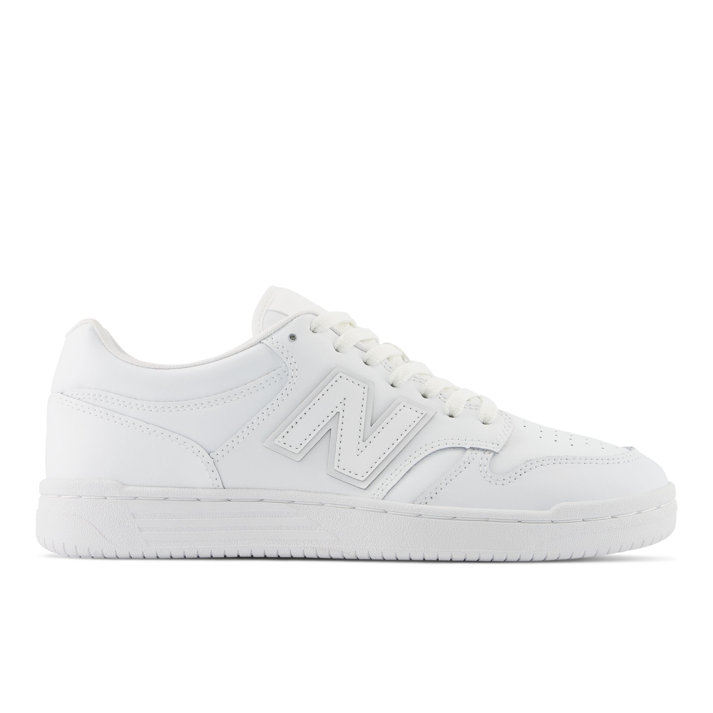 New balance white tennis hot sale shoes