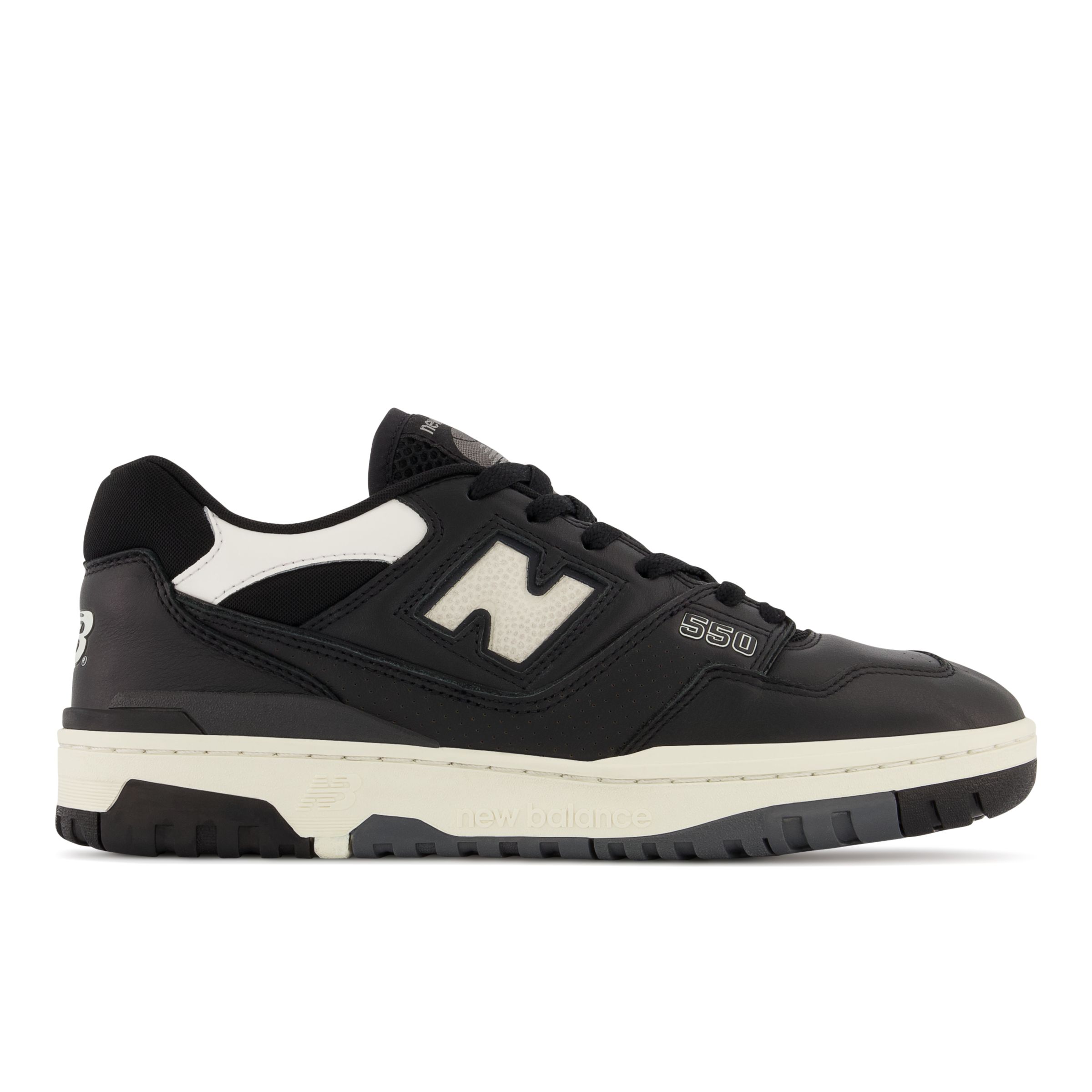 New Balance 550 Low-top Sneakers In Black/white