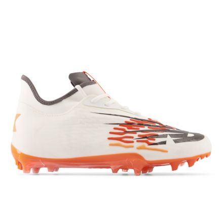 Wide width clearance lacrosse cleats