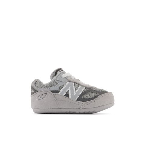 Детские кроссовки New Balance FuelCell 990v6 Crib Bungee