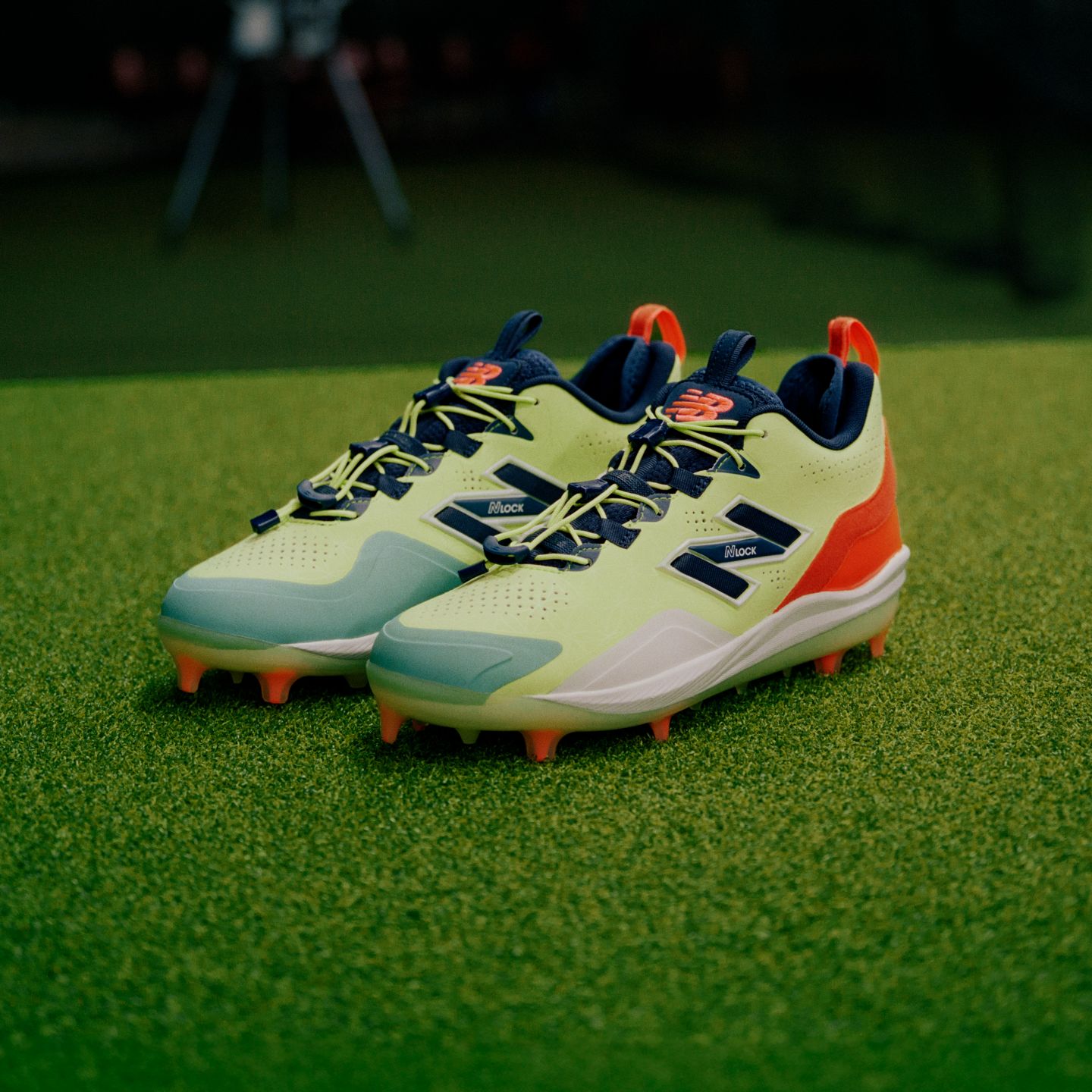 Мужские кроссовки New Balance Fuelcell Lindor 3 Comp, цвет: Мятный / Тёмно-синий — фото 7