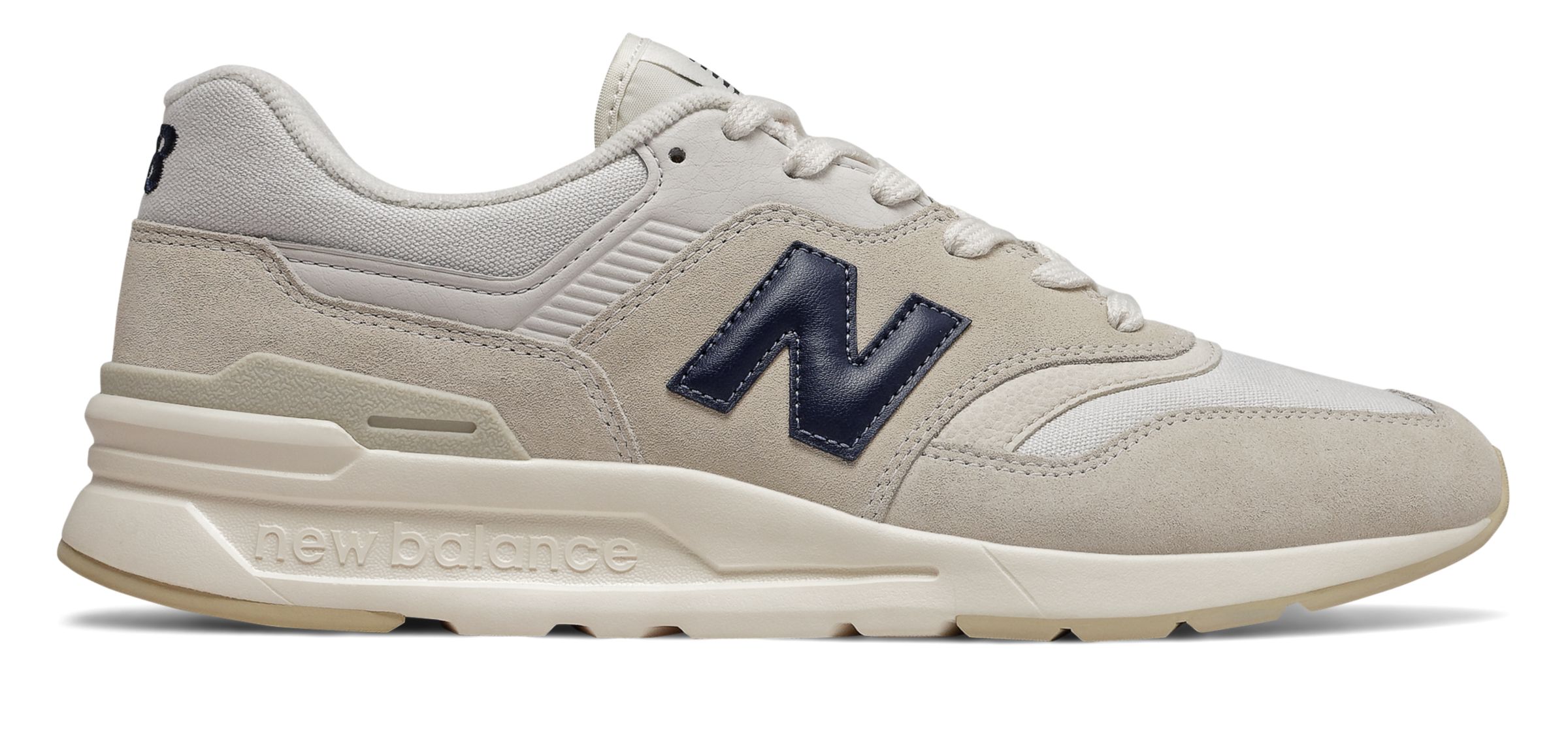 new balance vestibilità