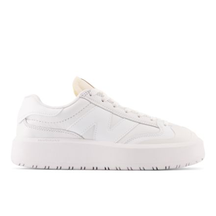 White new balance tennis hot sale shoes