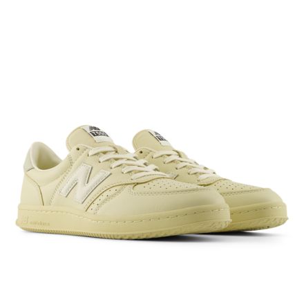 Auralee x New Balance T500, Asparagus Green with Hay with White Asparagus, CT500AL
