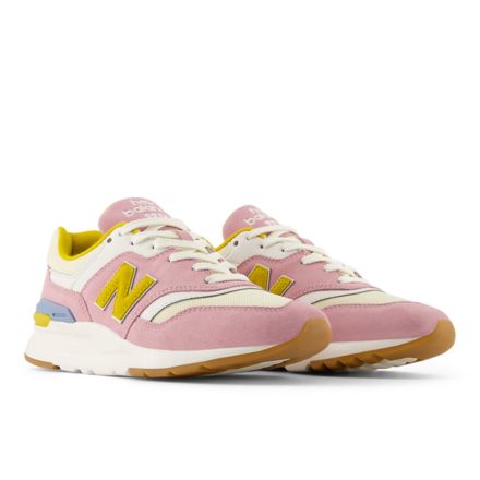 997H, Pink Taffy with Calcium with Baroque Gold, CW997HNP