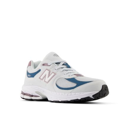 Kids Grade School Shoes size 3 to 5.5 New Balance