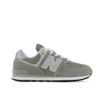 New Balance Collegiate Joggers In Off White And Green, UP11604