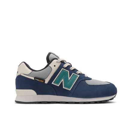 Kids Shoes size 35.5 to 39 New Balance