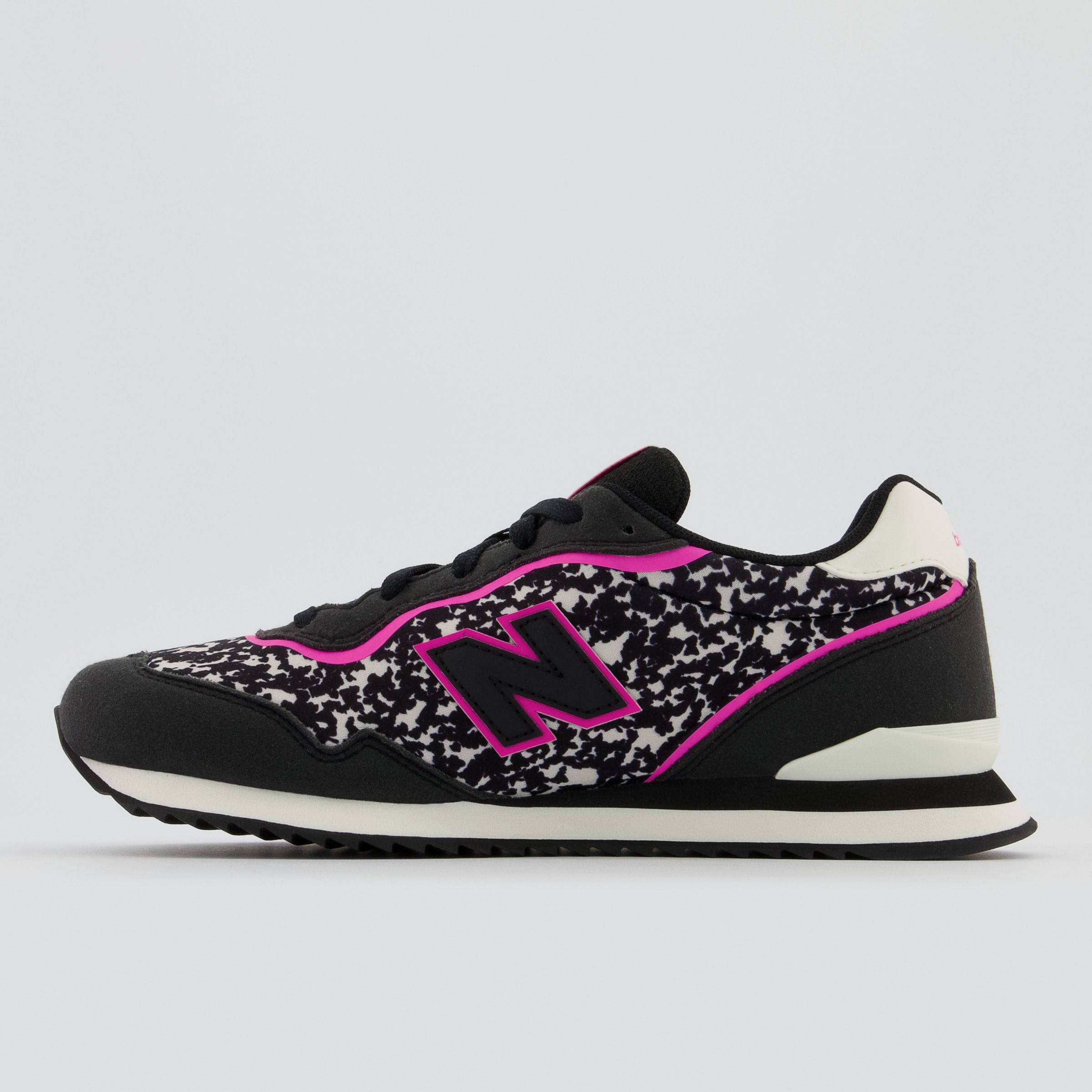 new balance women's sola sleek v1 sneaker