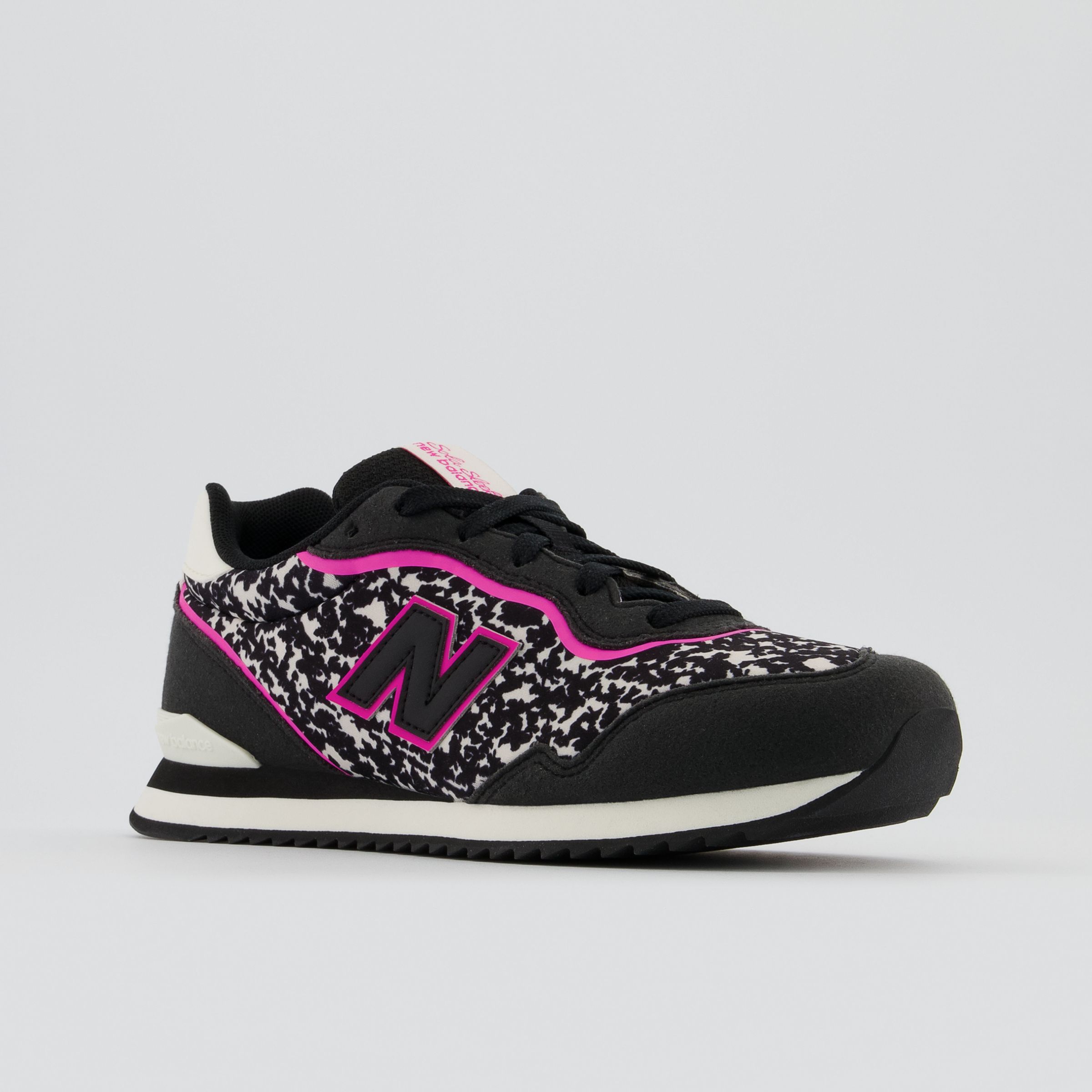 new balance sola sleek pink