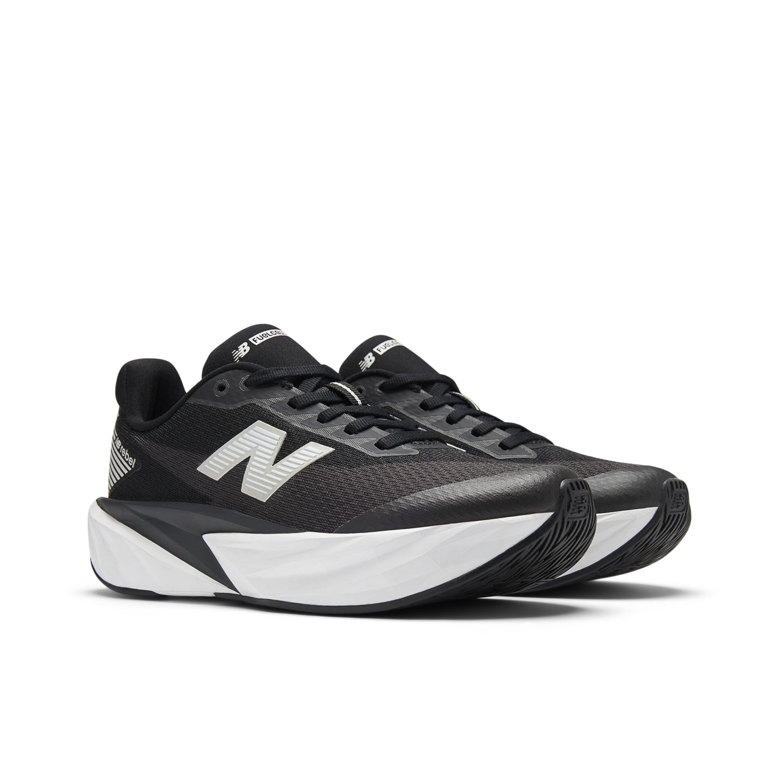 Детские кроссовки New Balance FuelCell Rebel Lace — фото 2