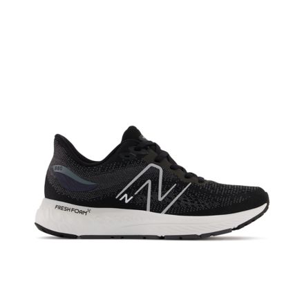 Nb shoes store near me