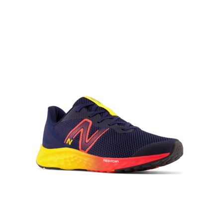 Zapatilla Niño New Balance IV373CA. Marino/Rojo por 37,40 €