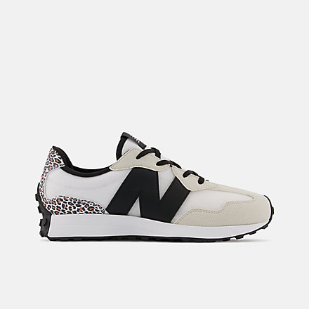 New Balance 327, GS327SE image number null