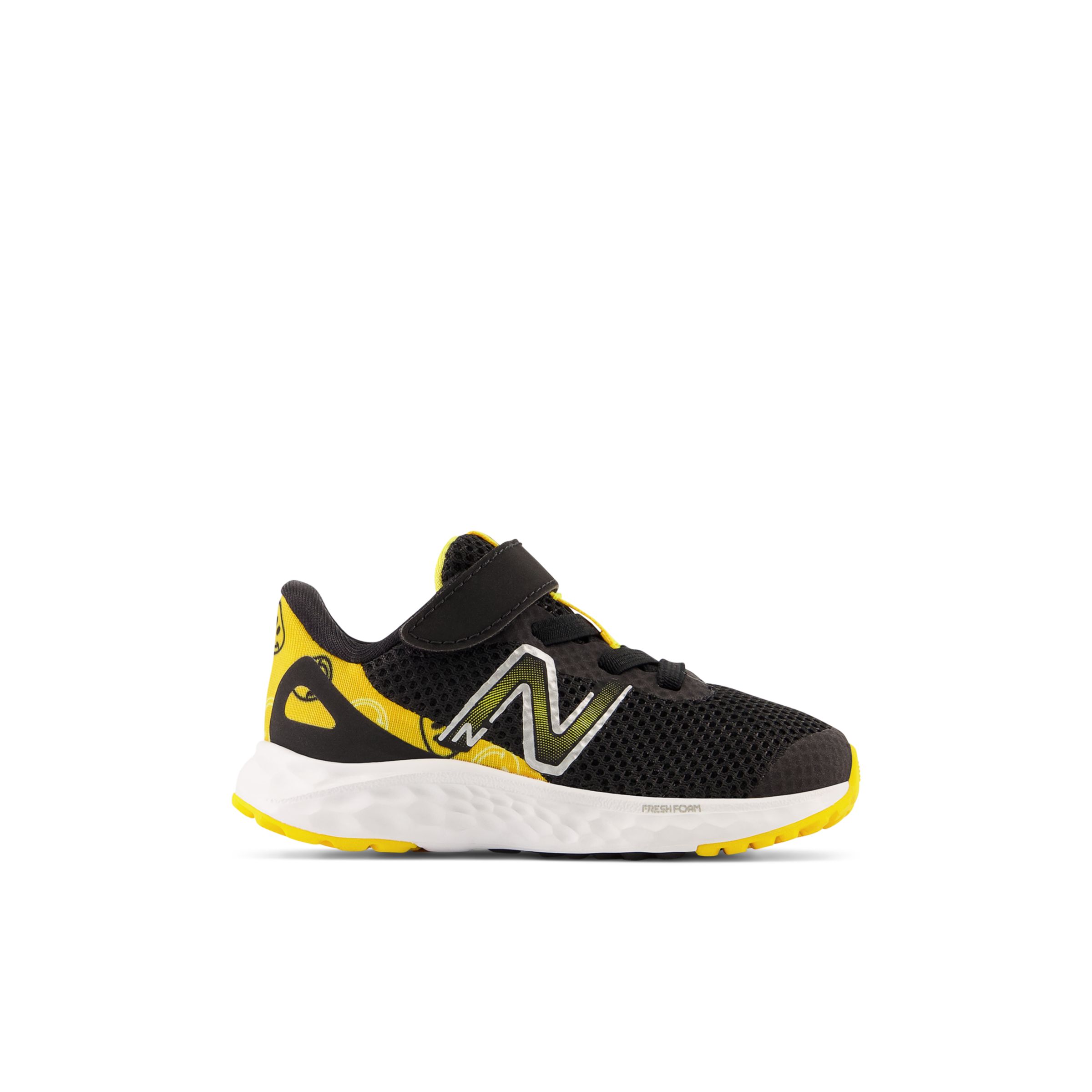 

New Balance Enfant Fresh Foam Arishi v4 Bungee Lace with Top Strap en Noir/Orange, Synthetic, Taille 25.5