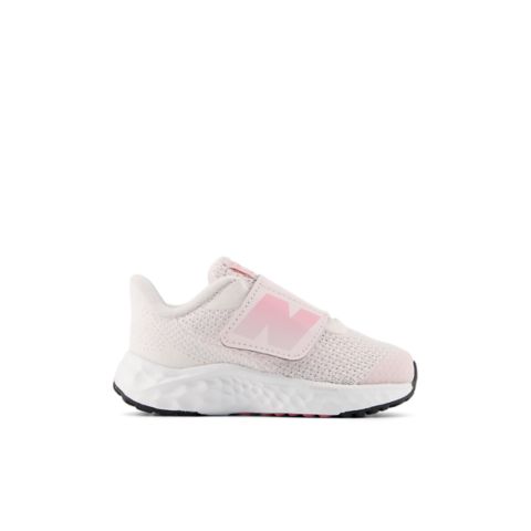 Детские кроссовки New Balance Arishi Hook & Loop