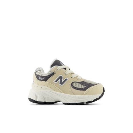 New balance online chat best sale